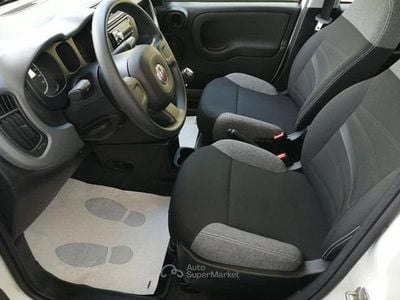 Begagnad Fiat Panda S 70 HK (51 kW) 2023 Vit Halvkombi