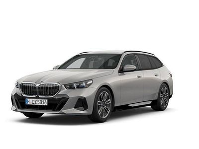 Nuova BMW 520 197 CV (144 kW) 2026 Gray Station wagon