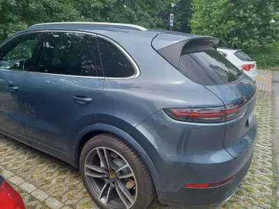 Usata Porsche Cayenne 340 CV (250 kW) 2018 Blu/azzurro SUV