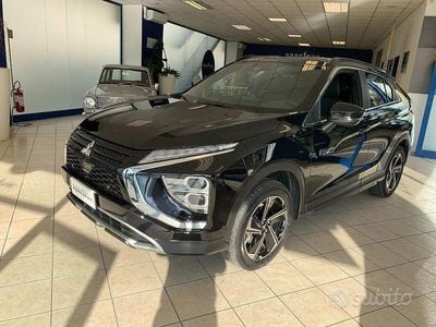 Usata Mitsubishi Eclipse Cross Instyle 98 CV (72 kW) 2023 Nero metallizzato SUV
