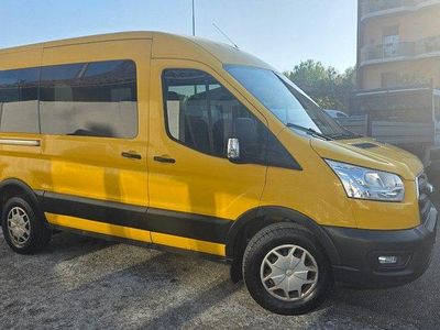Usata Ford Transit Trend 131 CV (96 kW) 2020 Giallo / pastello Station wagon