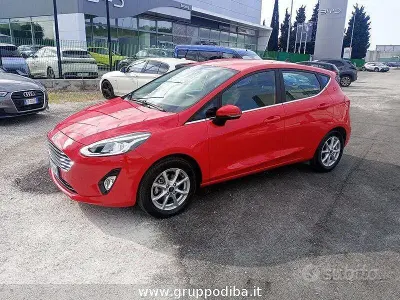 Usata Ford Fiesta Titanium S 75 CV (55 kW) 2020 Rosso Utilitaria