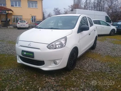 Usata Mitsubishi Space Star 71 CV (52 kW) 2015 Bianco Berlina