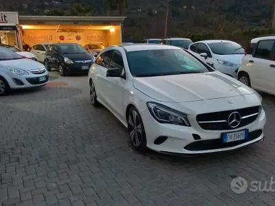 Usata Mercedes CLA200 Shooting Brake 136 CV (100 kW) 2017 Bianco Station wagon