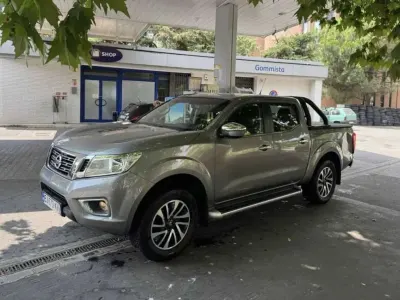 Käytetty Nissan Navara