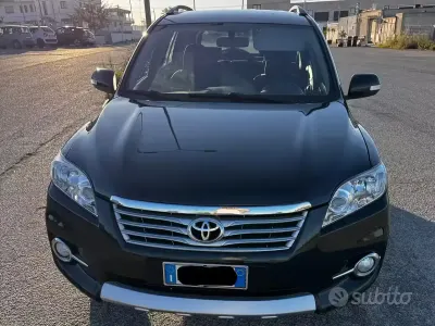 Occasion Toyota RAV4 2010 Noir SUV