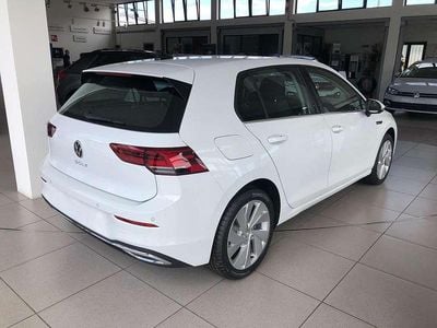 Second-hand VW Golf VII Edition 150 CP (110 kW) 2020 Alb Berlinǎ