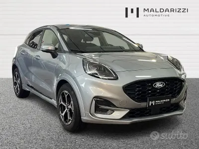 Usata Ford Puma ST-Line 125 CV (91 kW) 2024 Grigio SUV