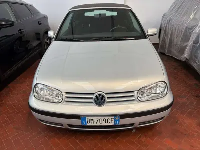 Usata VW Golf Trendline 110 CV (80 kW) 2000 Other Cabrio