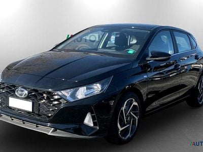 Usata Hyundai i20 101 CV (74 kW) 2021 Argento Utilitaria