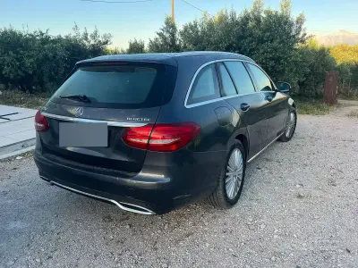 Usata Mercedes C220 Executive 170 CV (125 kW) 2015 Grigio Station wagon