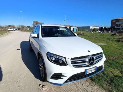 Mercedes GLC220