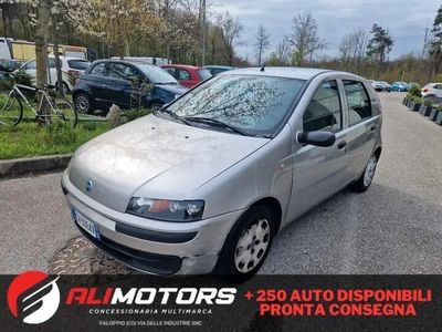 usata Fiat Punto 1.2i cat 5 porte ELX *NEOPATENTATI*