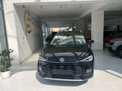 Nuova MG ZS Luxury 102 CV (75 kW) 2026 Nero SUV