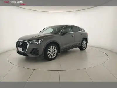 Usata Audi Q3 Sportback Business Plus 150 CV (110 kW) 2022 Grigio chronos metallizzato SUV