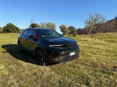 Usata Opel Mokka 101 CV (74 kW) 2023 SUV