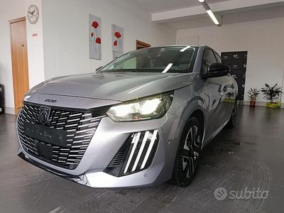 Gebraucht Peugeot 208 Allure 101 PS (74 kW) 2024 Grau Kleinwagen