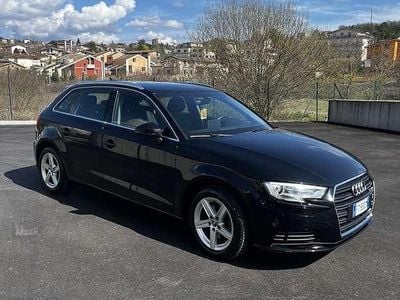 Usata Audi A3 Business 116 CV (85 kW) 2018 Nero Berlina