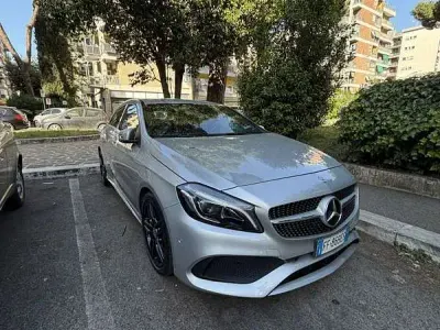 Usata Mercedes A180 Premium 109 CV (80 kW) 2016 Berlina
