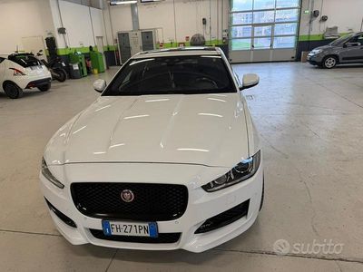 Occasion Jaguar XE R-Sport 200 ch (147 kW) 2017 Blanc Berline