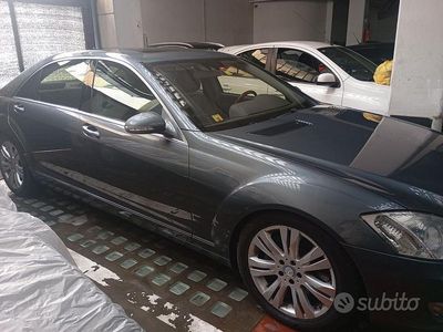 Usata Mercedes S500 388 CV (285 kW) 2008 Grigio Berlina