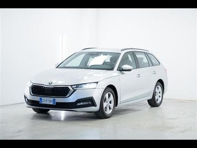 Usata Skoda Octavia Executive 110 CV (80 kW) 2021 Grigio chiaro Station wagon