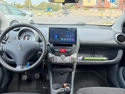 Usata Peugeot 107 68 CV (50 kW) 2009 Grigio Utilitaria