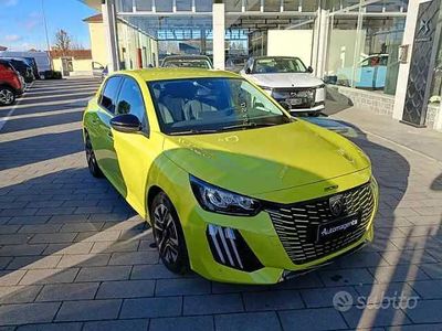 Usata Peugeot 208 Allure 101 CV (74 kW) 2024 Giallo agueda Utilitaria