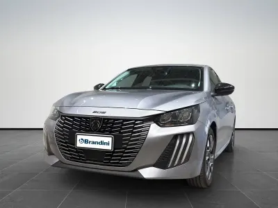 Usata Peugeot 208 Allure 101 CV (74 kW) 2025 Grigio artense Utilitaria