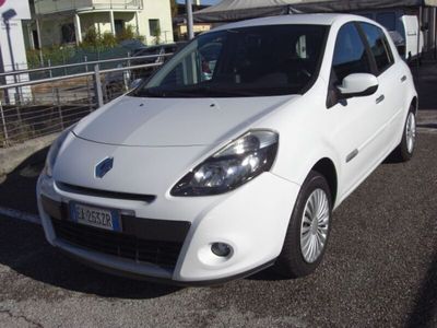 usata Renault Clio 1.2 16V 5 porte Bifuel-Navy