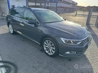 Usata VW Passat Business 120 CV (88 kW) 2016 Grigio Station wagon