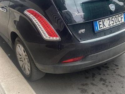 Usata Lancia Delta 105 CV (77 kW) 2011 Nero Utilitaria