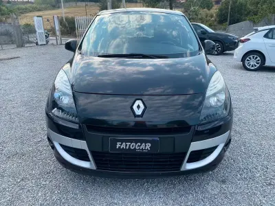Usata Renault Scénic Luxe 110 CV (80 kW) 2009 Nero Monovolume