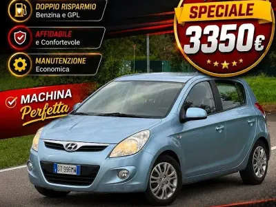 Usata Hyundai i20 Classic 78 CV (57 kW) 2009 Bluazzurro Utilitaria