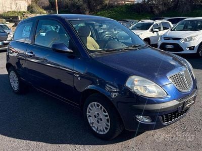 Usata Lancia Ypsilon 69 CV (50 kW) 2006 Blu Utilitaria