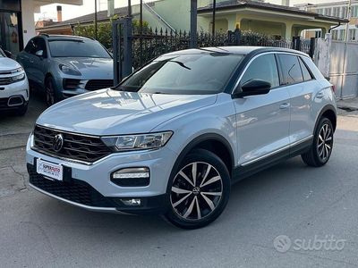 Usata VW T-Roc Style 116 CV (85 kW) 2021 Grigio SUV