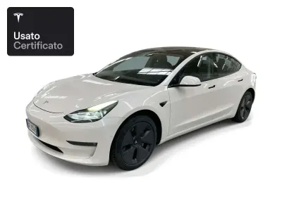 Usata Tesla Model 3 Long Range AWD 324 kW (441 CV) 2021 Pearl white multicoat Berlina