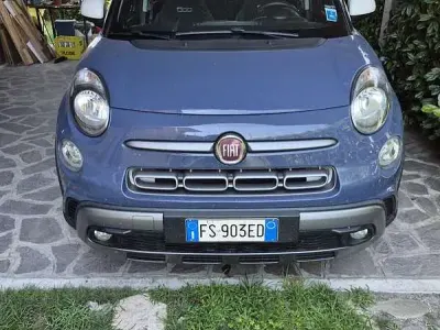 Usata Fiat 500L Cross 95 CV (69 kW) 2018 Bluazzurro Monovolume