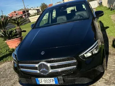 Usata Mercedes B180 116 CV (85 kW) 2020 Utilitaria