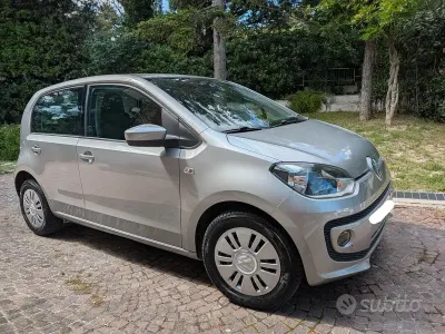 Usata VW up! 2013 Utilitaria