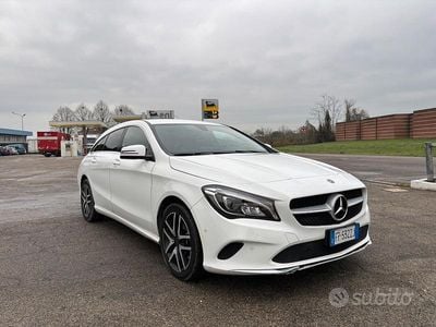 Mercedes CLA200