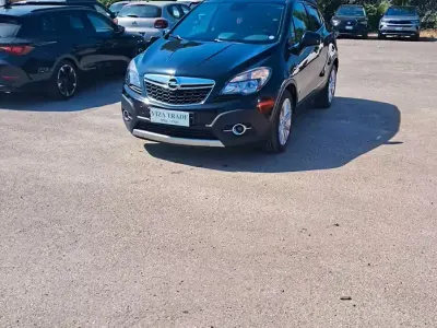 Usata Opel Mokka 136 CV (100 kW) 2015 Nero SUV