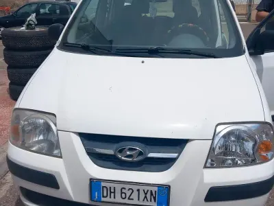 Usata Hyundai Atos 63 CV (46 kW) 2007 Bianco Utilitaria