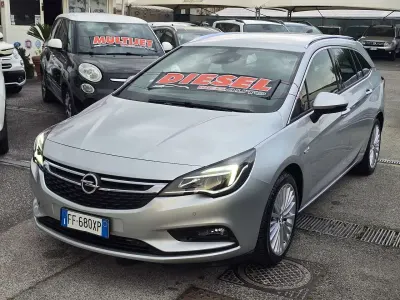 Usata Opel Astra Cosmo 110 CV (80 kW) 2016 Other Station wagon