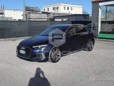 Usata Audi A3 Sportback S-Line 116 CV (85 kW) 2022 Blu Utilitaria