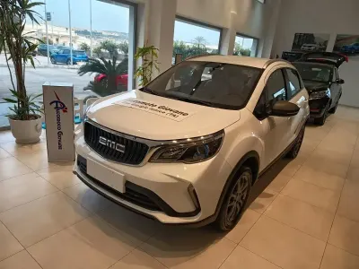 Nuova EMC QUATTRO 103 CV (75 kW) 2026 Bianco SUV