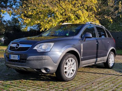 usata Opel Antara 4x4 van bifuel accessoriata