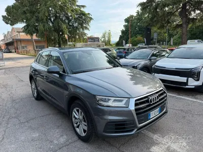 Usata Audi Q5 Sport 190 CV (139 kW) 2018 Grigio SUV