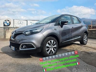 Usata Renault Captur Life 90 CV (66 kW) 2017 Grigio SUV