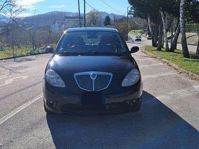 Usata Lancia Ypsilon 75 CV (55 kW) 2007 Nero Utilitaria